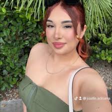 Happy Father's day!!!! Giving away 2 Diamondbacks Tickets to today's game  at 1pm!! Free 100 lv Secetion!!!! Like/ comment/ share Who's down!?(: Big  Ant's bakery