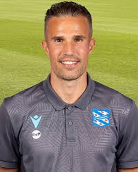 Robin van Persie » Record by referee