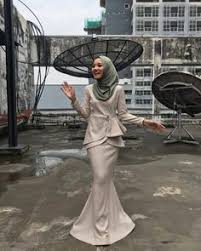 Pada papan ini kami kumpulkan konsep desain pakaian seragam yang kami buat. 31 Idea Baju Untuk Konvo Hijab Fashion Dresses Muslim Fashion