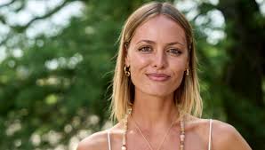 Ofelia fra 'Love Island' har svært ved at åbne sig op for fyrene, fordi hun  tidligere har været uheldig i sit datingliv.