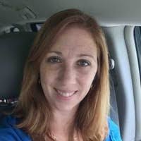 Daniela Archer's Instagram, Twitter & Facebook