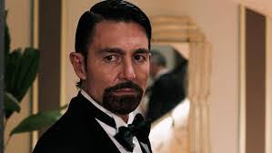 Alejandro Colunga's Instagram, Twitter & Facebook