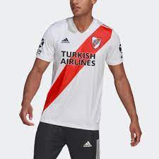 This page displays a detailed overview of the club's current squad. River Plate Adidas Deutschland