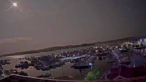 This year, the moon may cause a visibility issue for the phenomenon. Squ96jaubbuszm
