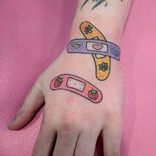 Aesthetic Vintage Tumblr Tumblrgirl Tumblraesthetic Tumblrposts Tumblracc Vsco Aestethics Kleine Tattoos Ideen Kleine Tattoos Kleines Tattoo