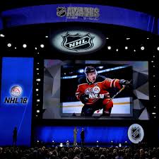 Score a goal as a mascot in a nhl threes game. Nhl 18 Review A Hands On Look At This Year S Version Of The Game Pensburgh