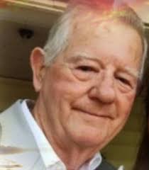 Deena Burns's Instagram, Twitter & Facebook