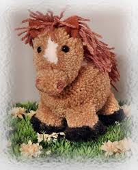 Aus Pompons Ein Pferd Basteln Bommel Machen Pompoms Basteln Basteln Mit Kindern