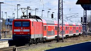 Die gewerkschaft deutscher lokomotivführer (gdl) ruft zum streik bei der deutschen bahn auf. Tarifstreit Gdl Schliesst Bahnstreiks Am Pfingst Wochenende Nicht Aus Rbb24