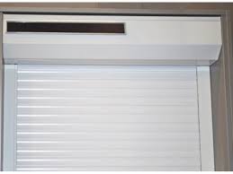 A blendecques tryba arques vous propose des menuiseries de qualité, telles que : Volet Roulant Solaire Volet Roulant Autonome