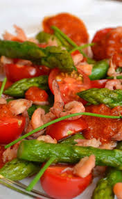 Recette Asperges Vertes Aux Crevettes Grises Vinaigrette A La Tomate Moutarde Et Balsamique 750g Recette Crevettes Grises Asperge Verte Crevettes