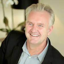 Professor david j richardson is a bacterial biochemist who has used a range of disciplines to unravel respiratory processes of anaerobic bacteria from both soils and marine environments and the human. David Richardson Associate And Executive Coach In London The Preston Associates
