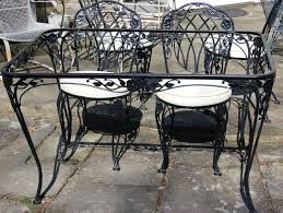 Lyon Shaw Windflower Lattice Wrought Iron Outdoor Patio Table 4 Padded Chairs Outdoor Patio Table Wrought Iron Patio Furniture Patio Table