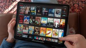 Juli nicht um das massaker selbst, sondern um dessen nachhall. Netflix So Schalten Sie Autoplay Von Serien Und Filmen Ab Stern De