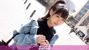 画像］【ひな 21歳 ラウンジ勤務】池袋ナンパ！箱の中身は何だろな？ゲームの序にチンコを握らせてあれよあれよという間にセックスしちゃいました |  エッチな写真