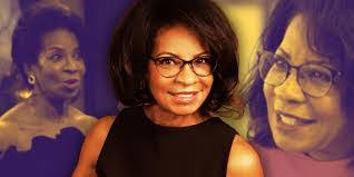 Sandra Gerry's Instagram, Twitter & Facebook