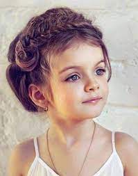 Maedchen Frisuren Kreativ Hochsteck Geflochten Laessig Prinzessin Zart Madchen Frisuren Frisuren Fur Kleine Madchen Frisuren 2018