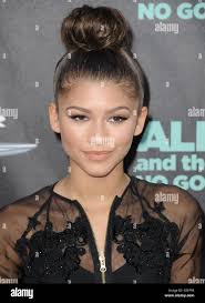 Zendaya hi-res stock photography and images