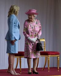 President biden and dr jill biden received a warm. Queen Meets Joe First Lady Jill Biden At Windsor Castle For Tea