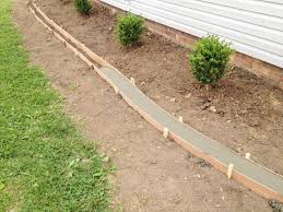 How to pour a concrete driveway by sciulli concrete. How To Make A Concrete Landscape Curb In 4 Easy Steps