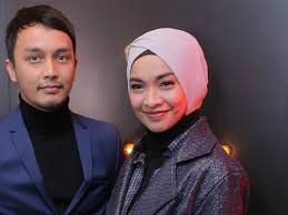 Kehidupan nyata arya saloka jauh berbeda dibandingkan saat berada di layar kaca, bunda. Tika Bravani Bongkar Sikap Asli Putri Anne Istri Arya Saloka Dream Co Id