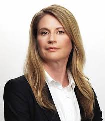 Teresa Huggins's Instagram, Twitter & Facebook