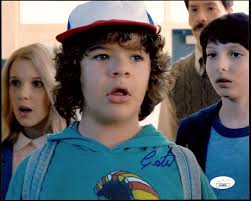 Gaten Matarazzo Signed "stranger Things" 8x10 Photo (JSA COA) Dustin  Henderson