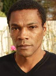 Adama niane, né le 23 août 1966 à paris, est un acteur français Adama Niane Allocine