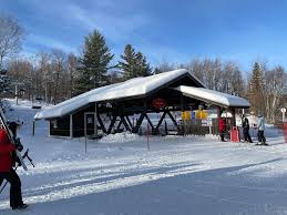 Winter rates dependent on dates. Stratton Mountain Nearly Ski In Ski Out Obertal C Building 2 Bedrooms 1 Bath In Stratton Hotel Rates Reviews On Orbitz