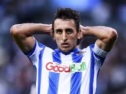 Mikel oyarzabal ugarte (born 21 april 1997) is a spanish professional footballer who plays as a left winger or forward for real sociedad and the spain national team. Why Manchester City Should Make A Move For Spanish Starlet Mikel Oyarzabal 90min