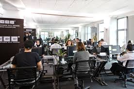 Beneficiați de păreri din interior cu privire la locurile de muncă, salariile, birourile cu locații de top și descoperiți de ce competence call center este cea mai bună companie pentru dumneavoastră. Competence Call Center Logo Si Imagini De PresÄ