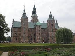Rosenborg is a neighbourhood in the city of trondheim in trøndelag county, norway. Copenhagen Rosenborg Slot Rosenborg Castle Was Built In T Flickr