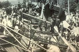 Train Wrecks | National Postal Museum