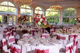 This serene and picturesque event venue is the perfect location for wedding ceremonies, wedding receptions, anniversary celebrations, baby showers, bridal showers. Baby Shower Deer Creek Golf Club