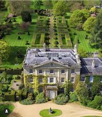 Gefallt 1 311 Mal 15 Kommentare Danna Callahan Europeangardendesigns Auf Instagram An Incredible Birds Eye In 2020 Luxushaus Haus Verwunschene Schlosser