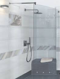 Mein neues bad ist nun ein 3/4 jahr alt, bis heute hab ich den sitz in der dusche nicht vermisst. Komfortbader Moglichst Barrierefrei Sbz