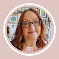 Helen Carter's Instagram, Twitter & Facebook