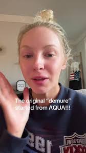 Aquamarine Demure Scene