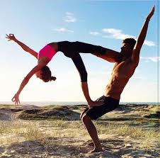 25 Acroyoga Couples Who Prove Nothing Is Sexier Than Being Fit Together Yoga Poses Advanced Acro Yoga Poses Couples Yoga Poses