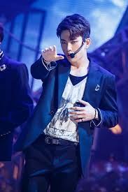 He's a producer, and so he really picks tracks apart, and he definitely doesn't like everything. 151001 M Countdown Got7 If You Do Got7 Jinyoung Got7 Yugyeom
