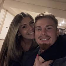 Seth McLaughlin (@_sethmclaughlin)