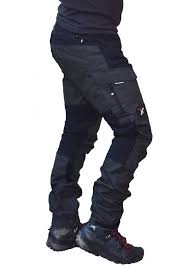 Als je op zoek bent naar een microfleece sweatshirt of fleecejas met halve rits voor je volgende avontuur in de bossen of een hike, dan ben je hier aan het juiste adres! Revolutionrace Outdoorhose Gpx Herren Black Taktische Hosen Mannerhosen Taktische Kleidung