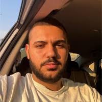 1100+ profilů „Fahs“