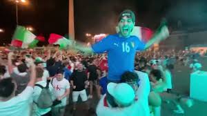 Vergessen ist der zynismus des italienischen fußballs: Video Em Italy Trembles Into The Quarter Finals World Today News