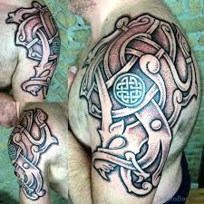 It implies a mother and a child relationship in the best way for celtic or irish people. 44 Great Armour Tattoos On Shoulder