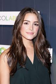 1280x1920px Nice of Olivia Culpo 11 HD phone wallpaper