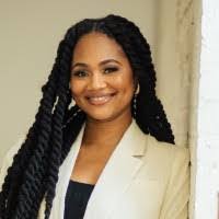 Regina Lovelace's Instagram, Twitter & Facebook