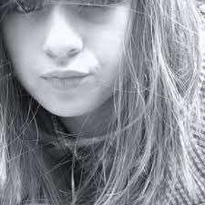 Laurie Whyte's Instagram, Twitter & Facebook