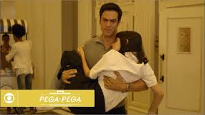 Pega delivers innovative software that crushes business complexity. Pega Pega Capitulo 150 Da Novela Quarta 29 De Novembro Na Globo Youtube