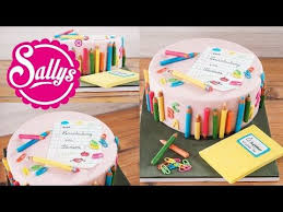 Uberrasche Deinen Kleinen Schatz Mit Dieser Torte Zur Einschulung Bei Uns Gibt S Das Rezept Mit Video Torte Einschulung Einschulungstorte Kuchen Einschulung